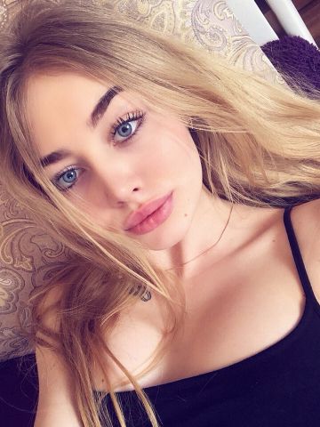 Камилла